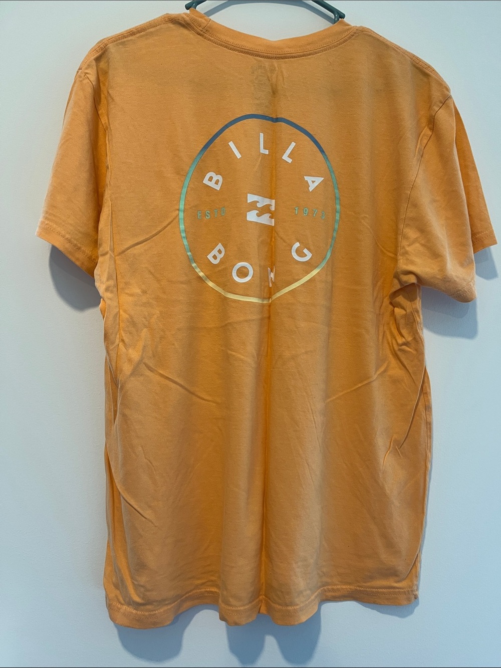Billabong Men's Peach-Orange Short Sleeve Logo Tee - Picture 3 of 3